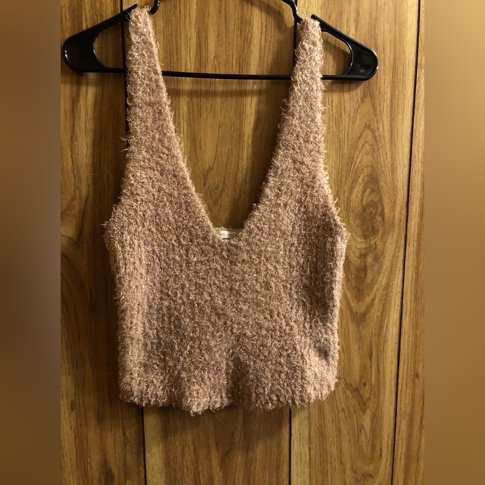 Gold/neutral Urban Outfitters tank crop